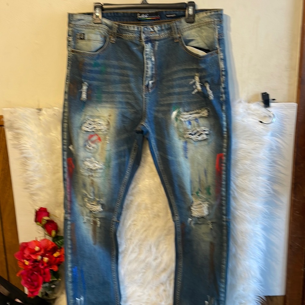 Switch Remarkable Jeans